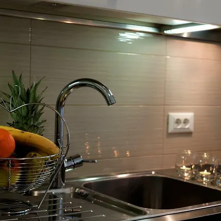 Ante Apartment Split
